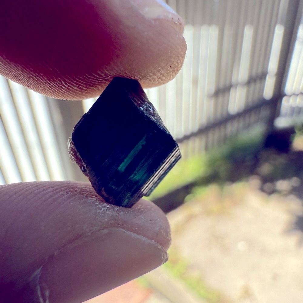 11 Carat Natural Indicolite Blue Tourmaline Crystal From Kunar Afghanistan - Picture 11 of 12